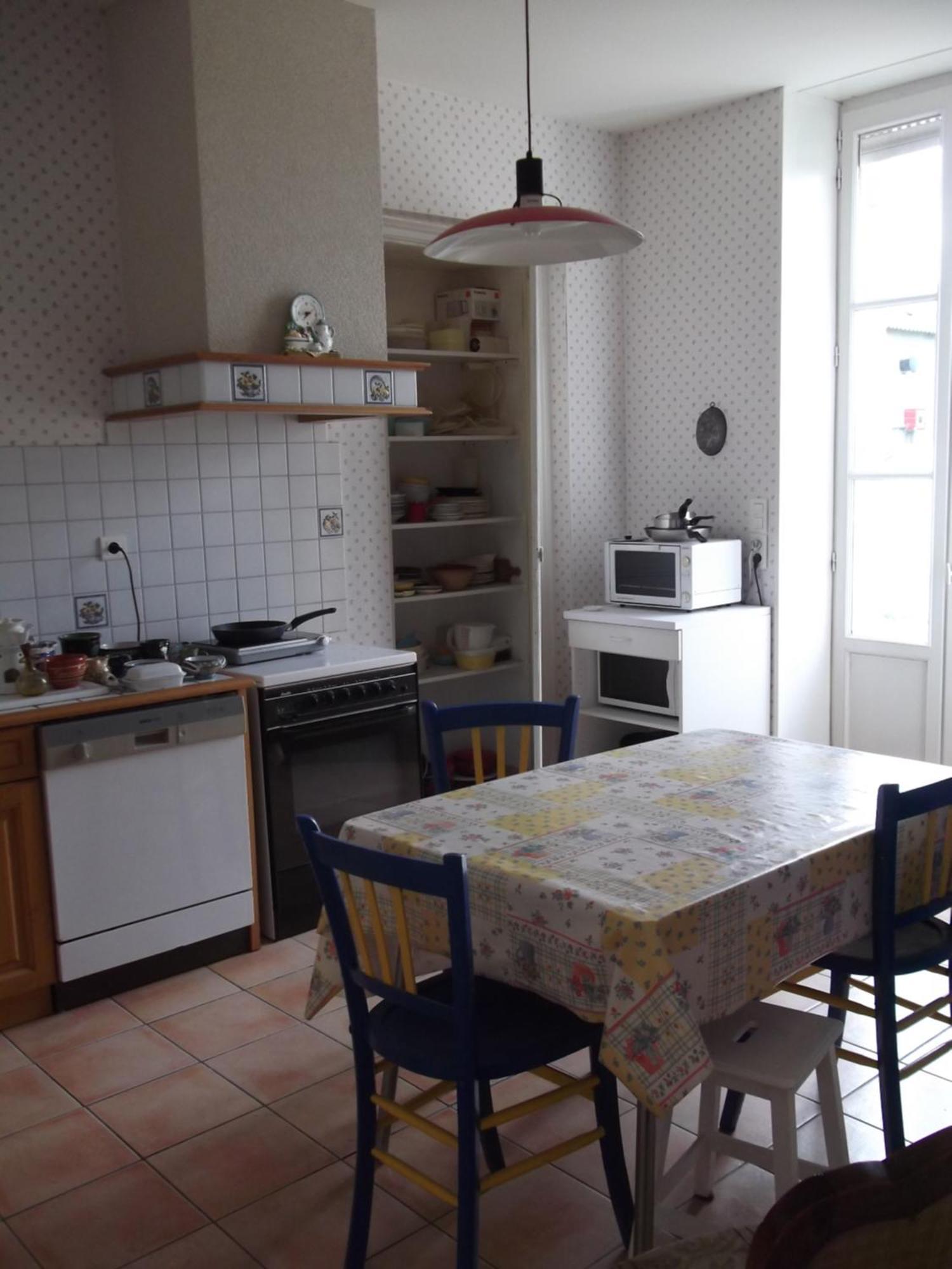 Gite -Belle Maison Dans Une Ancienne Ecole-Tarif Reduit Hors We ! Chanzeaux Экстерьер фото